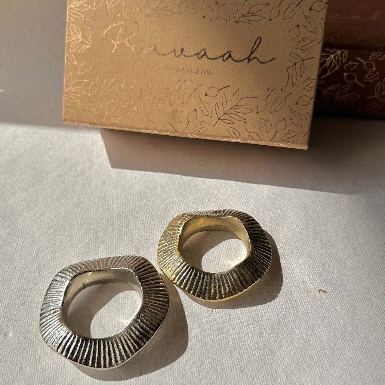 Gehna - Napkin Rings | Brass | Handcrafted